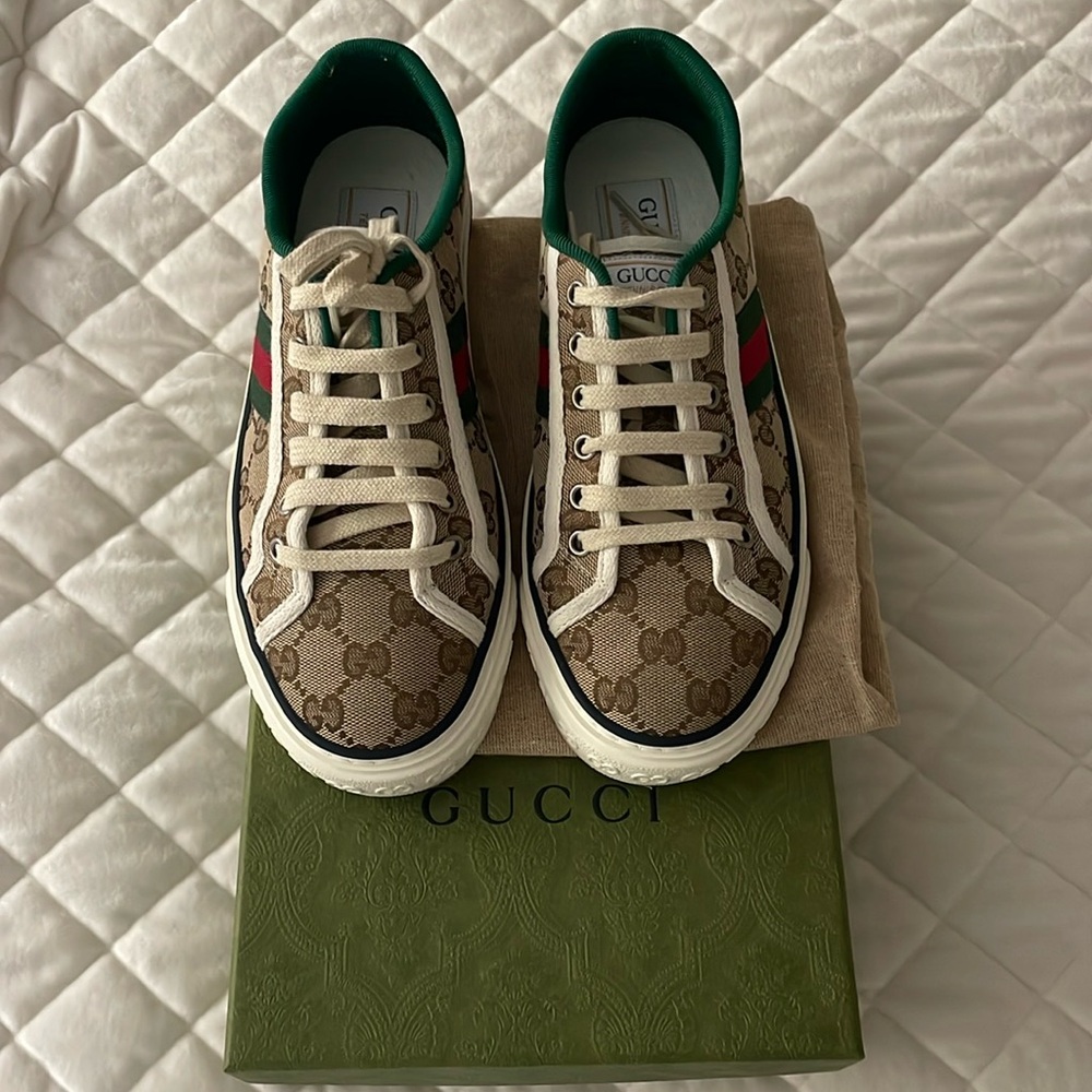Gucci sneakers